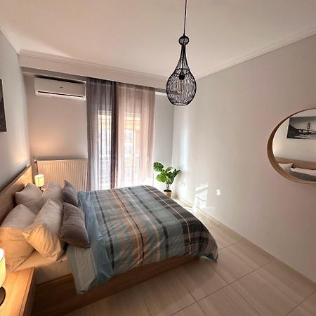 Anemome Deluxe Apartment Tesalonika Bagian luar foto