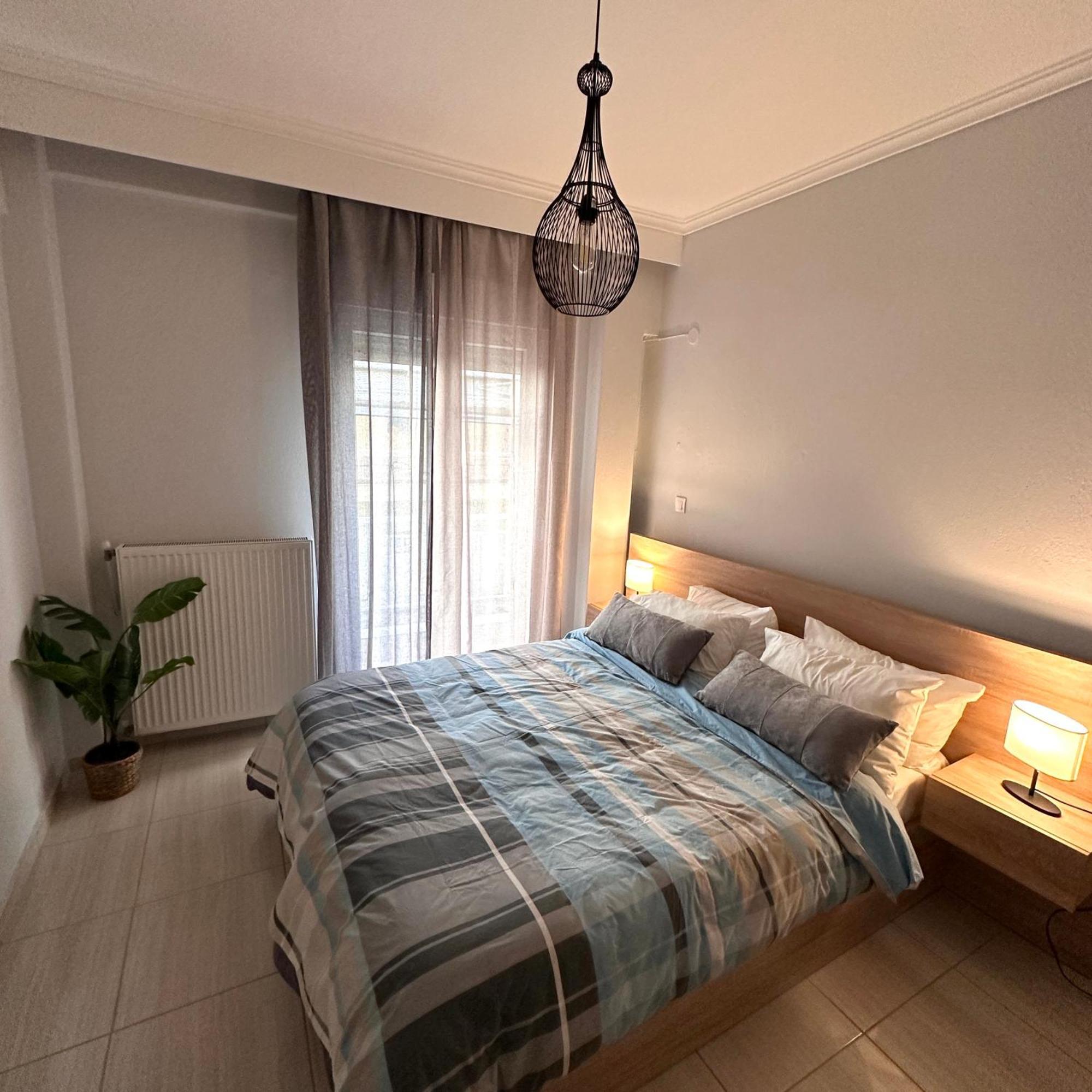 Anemome Deluxe Apartment Tesalonika Bagian luar foto