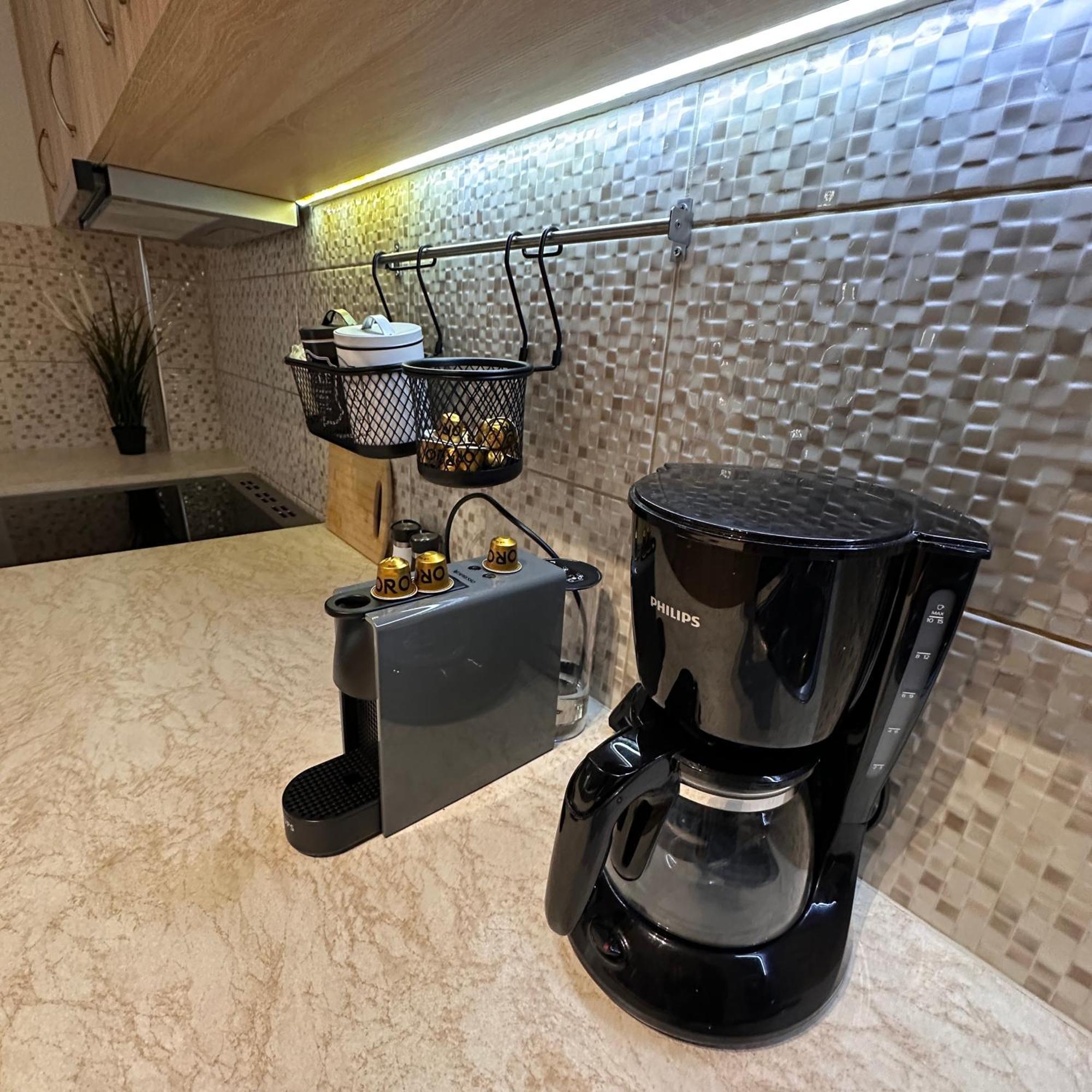 Anemome Deluxe Apartment Tesalonika Bagian luar foto